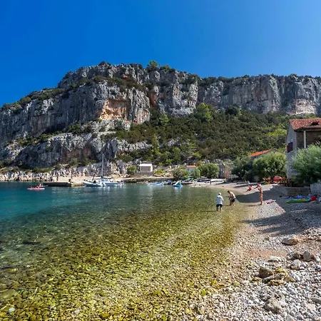 Uvala Vela Stiniva 6864a * Jelsa (Hvar)